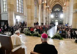 La estrategia de Orban para salvar cristianos perseguidos de la que el Papa recela