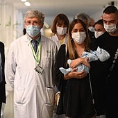 Un milagro llamado Jesús: nace el bebé de la primera mujer trasplantada de útero en España