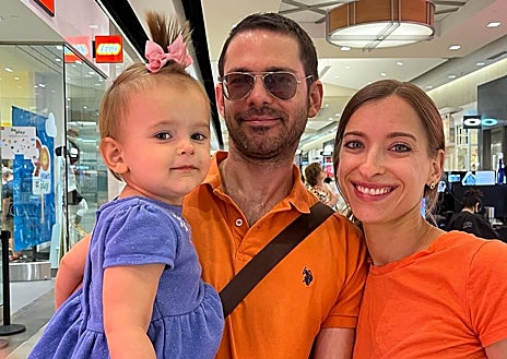 Imagen secundaria 1 - Alejandro, Iryna y Emily