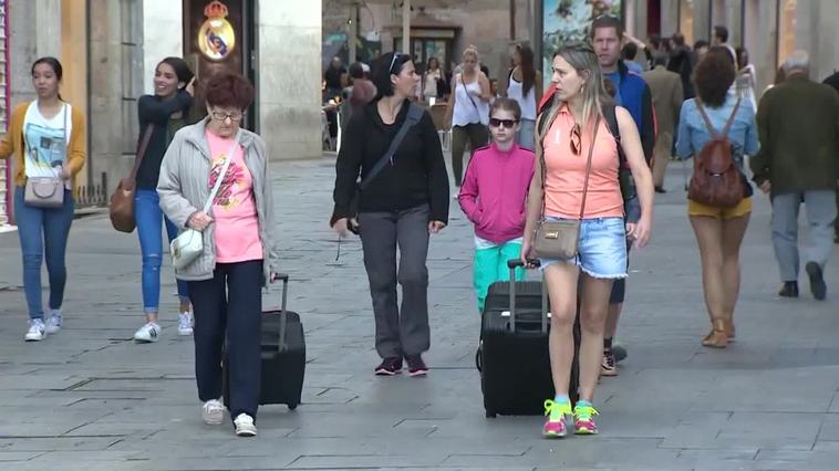 La población española aumenta en 136.916 personas en el primer trimestre gracias a los extranjeros