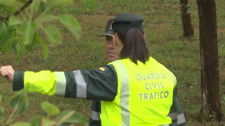 Efectivos de la Guardia Civil reconstruyen el accidente de Xove en el que murieron cuatro jóvenes