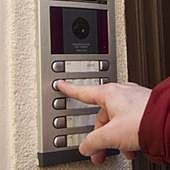 Alerta de la Guardia Civil por el 'timo del familiar': así pueden te robar