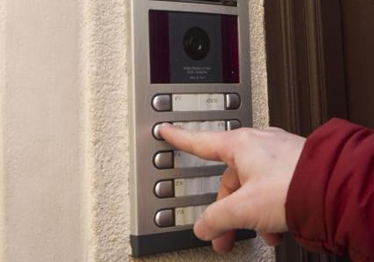 La Guardia Civil explica el 'timo del familiar y/o grúa'