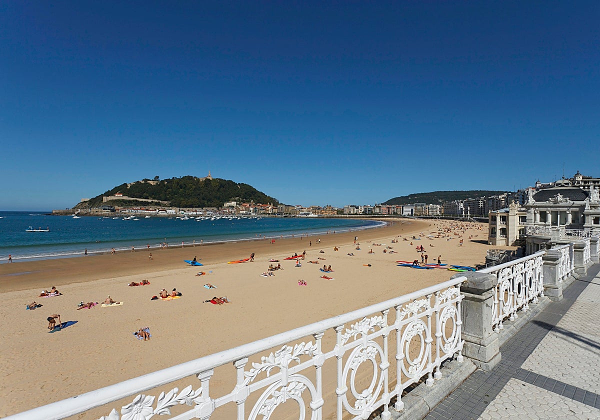 Imagen de archivo de la playa de la Concha