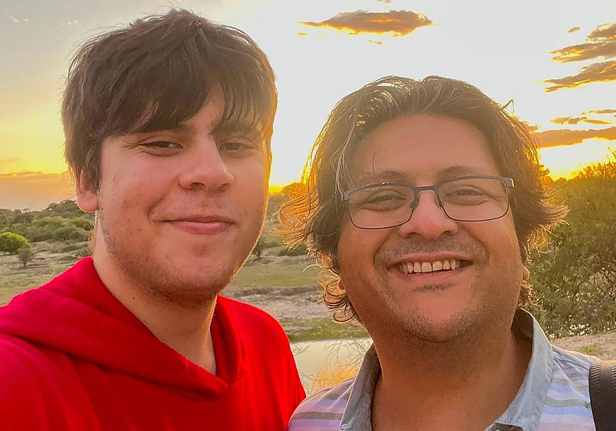 Suleman Dawood y Shahzada Dawood en una foto de archivo