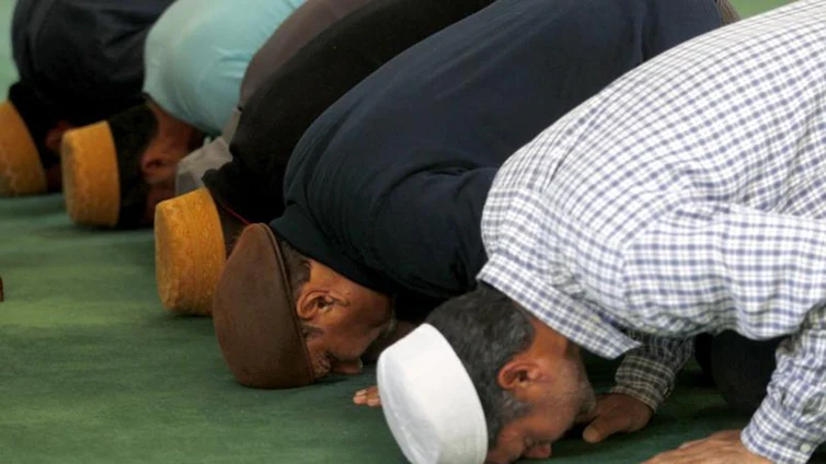 Musulmanes contra musulmanes: la comunidad ahmadí denuncia la persecución religiosa en Pakistán