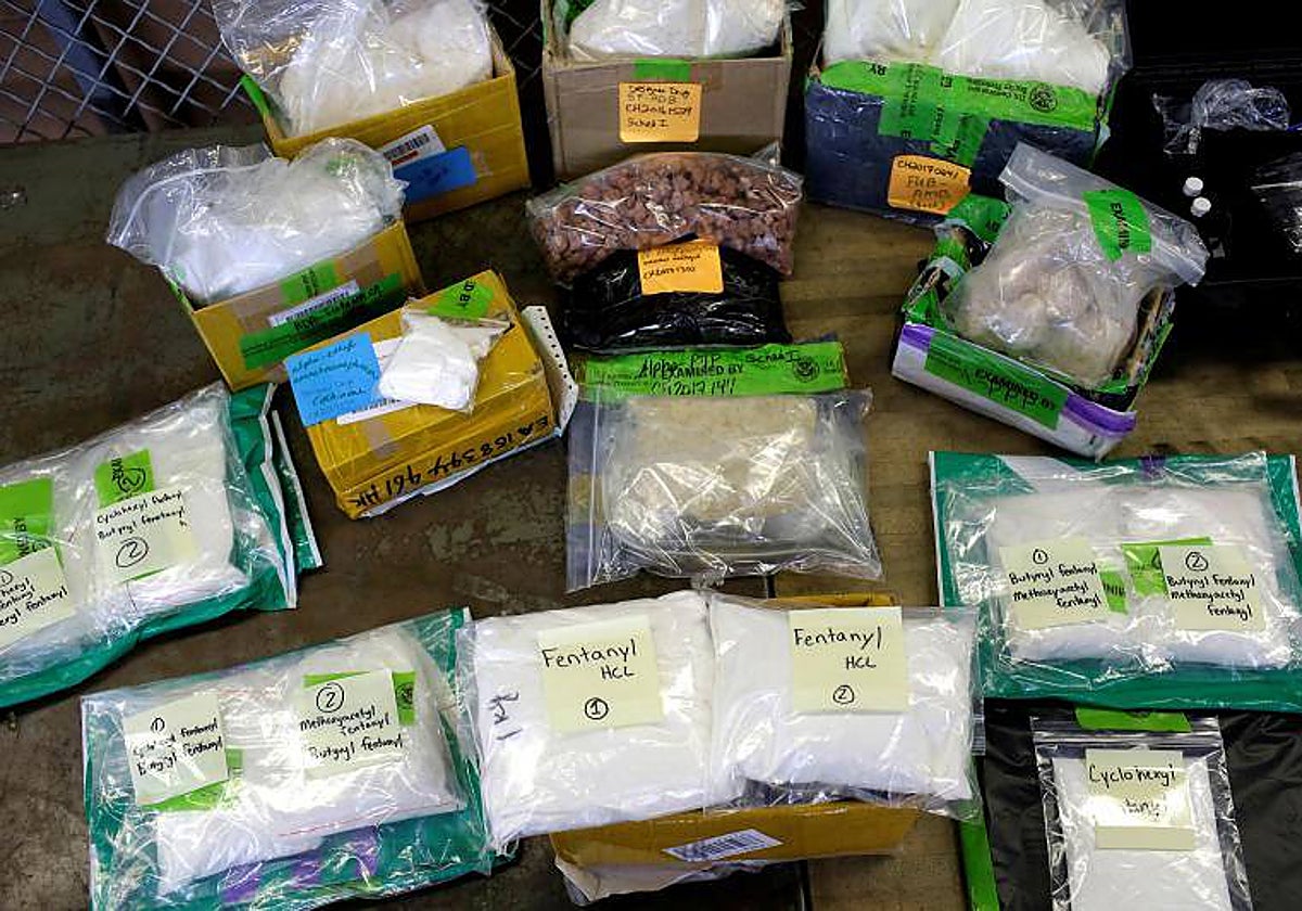 Drogas sintéticas interceptadas en el aeropuerto de Chicago, Estados Unidos