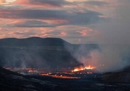 Un volcán entra en erupción cerca de Reikiavik, capital de Islandia