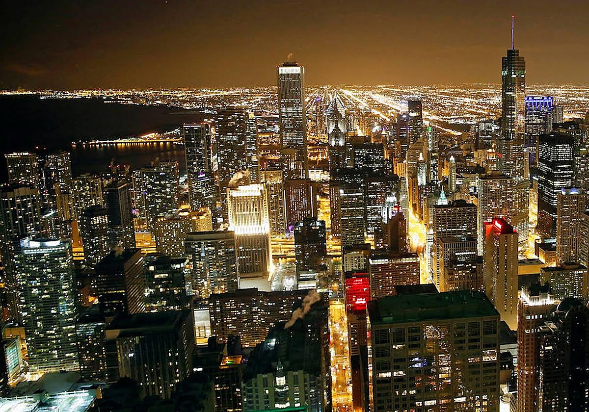 Vista nocturna del Skyline de Chicago