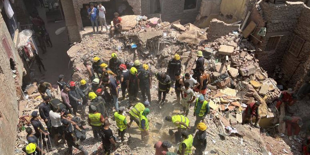 Al menos nueve muertos, entre ellos un niño de 4 años, por el derrumbe ...