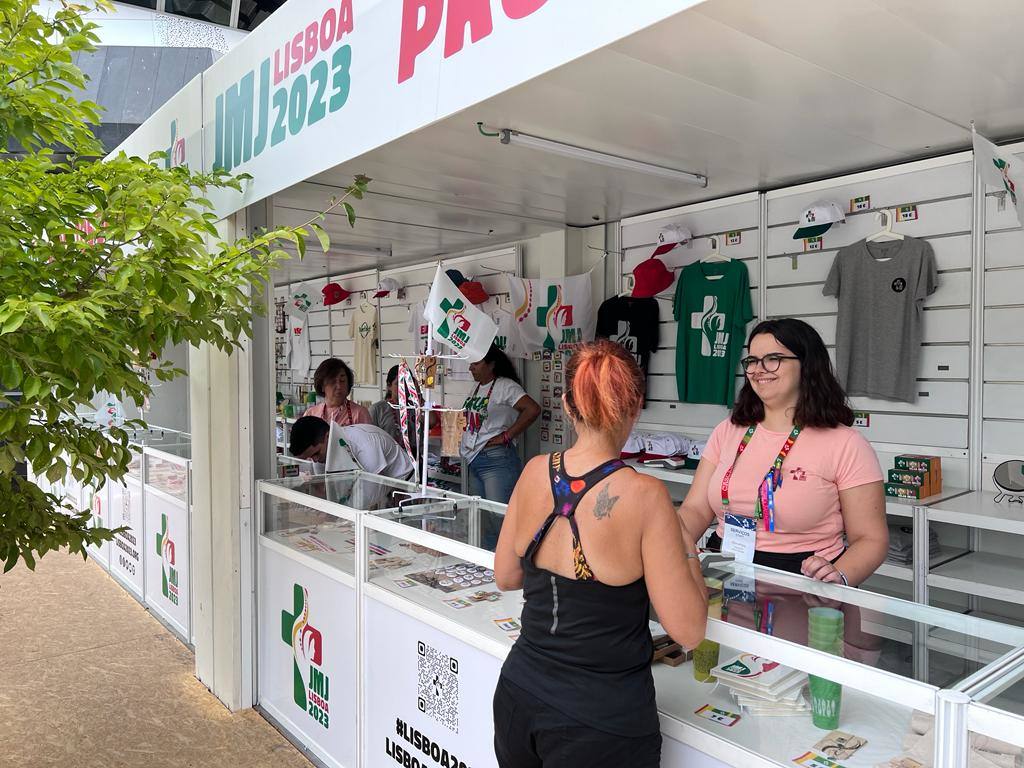 Tienda de recuerdos en la Jornada Mundial de la Juventud