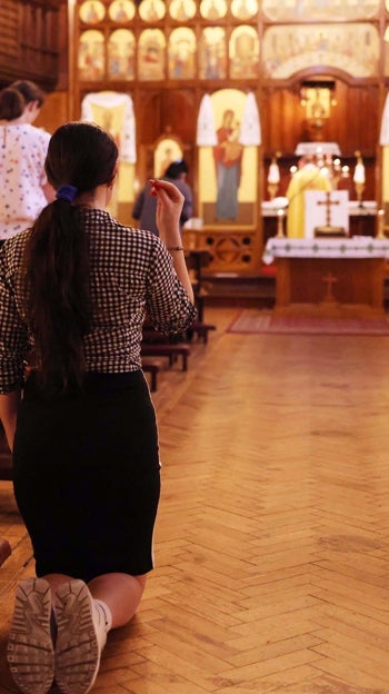 Católicos se reúnen en una basílica londinense para rezar por el destino de Ucrania