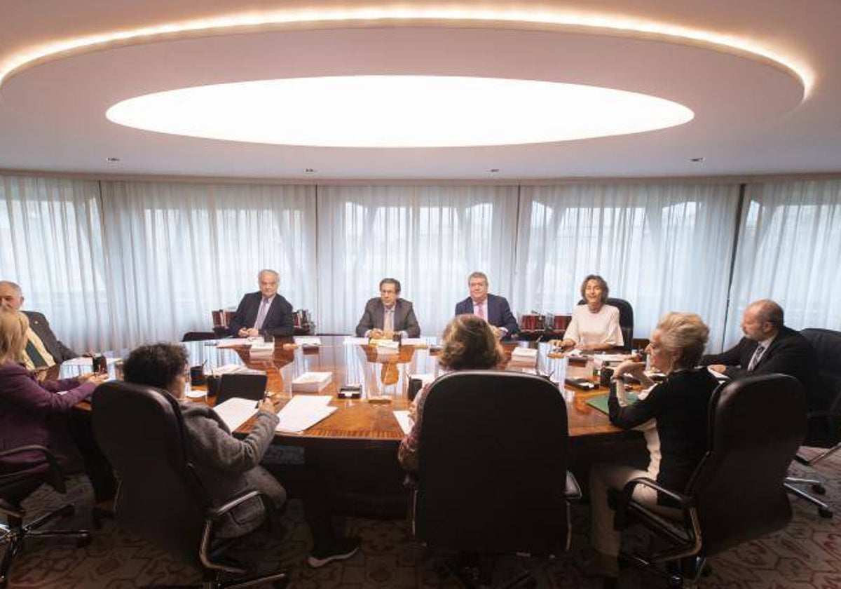 Pleno del Tribunal Constitucional presidido por Cándido Conde-Pumpido el pasado mes de enero