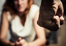 Quince testimonios que te ayudarán a identificar si estás siendo controlada por tu novio