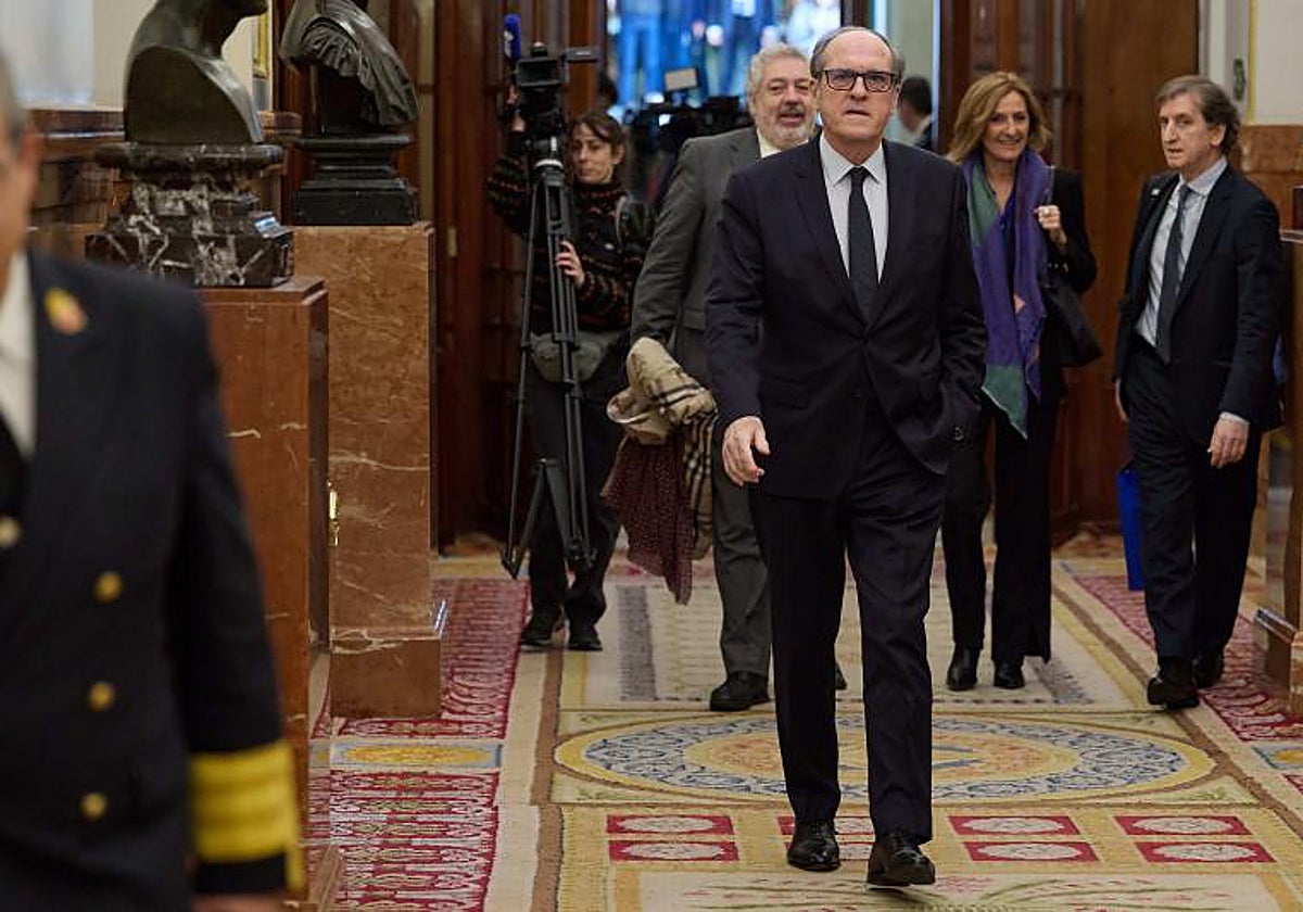 El Defensor del Pueblo, Ángel Gabilondo