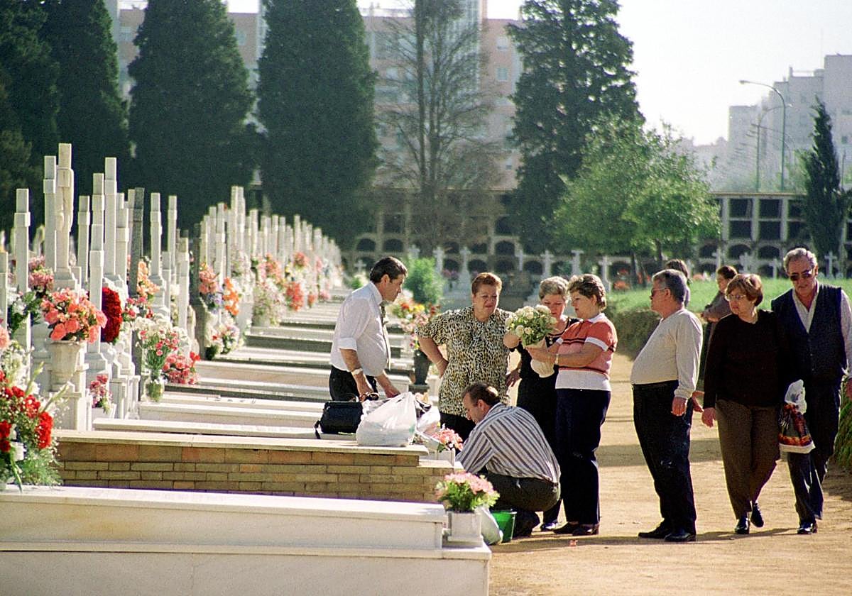 El origen de las cosutmbres que rodean al Día de Todos los Santos