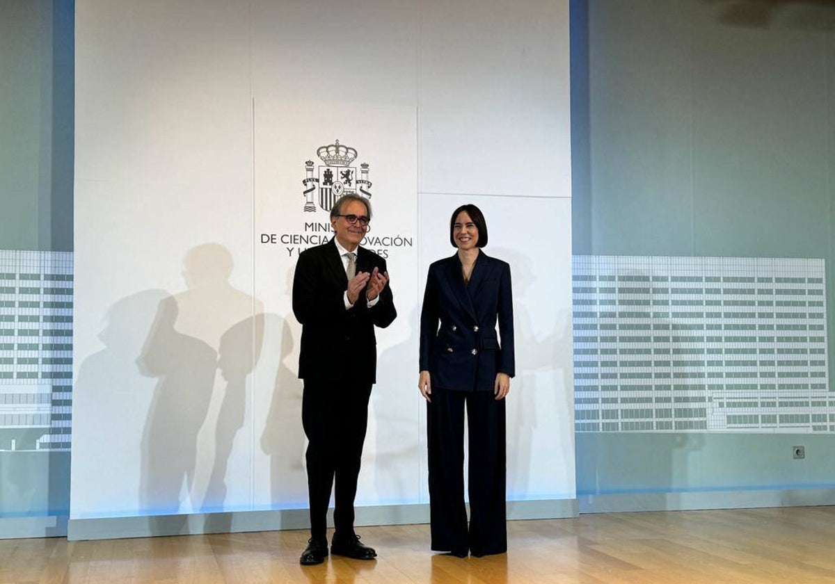 El exministro Subirats junto a la nueva ministra de Ciencia, Innovación y Universidades, Diana Morant