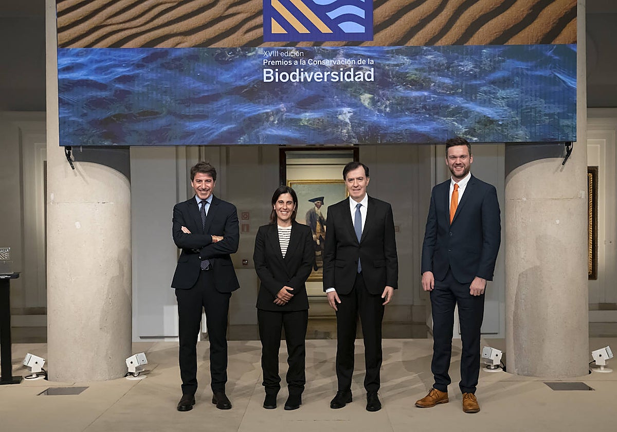 De izquierda a derecha, Miguel Ángel Ruiz Parra; Eva Graciá; Rafael Pardo; y Paul Barnes