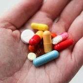 La EMA pide suspender más de 400 medicamentos genéricos tras no demostrar su fiabilidad