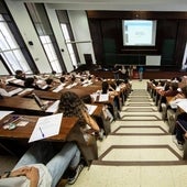 «Para el Gobierno dar un golpe de Estado en Cataluña es legal pero una EBAU común, no»