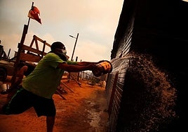 La ola de incendios más letal en la historia de Chile deja más de 100 muertos