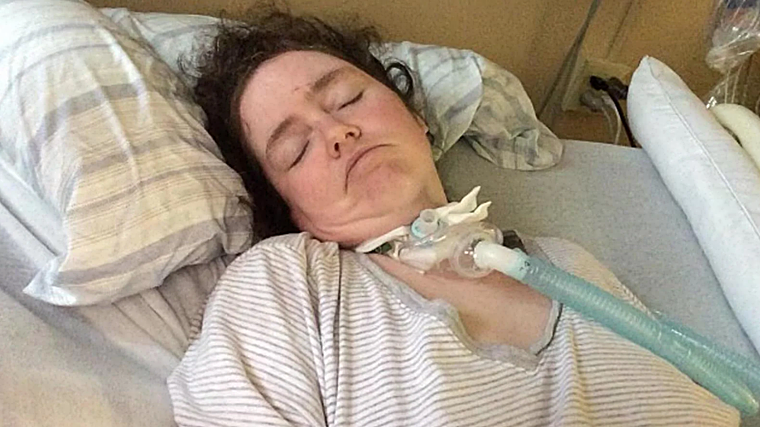 Jennifer Flewellen estuvo en coma durante casi cinco años tras un accidente