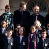 Francia experimenta con el uniforme en colegios públicos para combatir el separatismo islámico