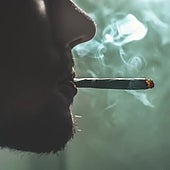 El 2% de los vascos fuma marihuana a diario