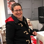 La directora del Instituto de las Mujeres «reincide» y se estrena en un acto «tránsfobo»