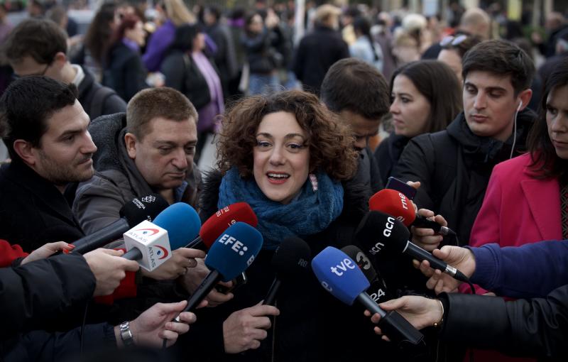 Aina Vidal, de En Comú Podem, asiste a la marcha por el 8M en Barcelona