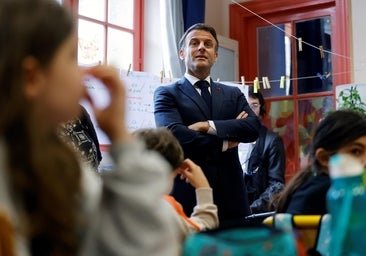 Macron lanza sus «escuelas normales para el siglo XXI»: el Ministerio de Educación asume la formación del profesorado