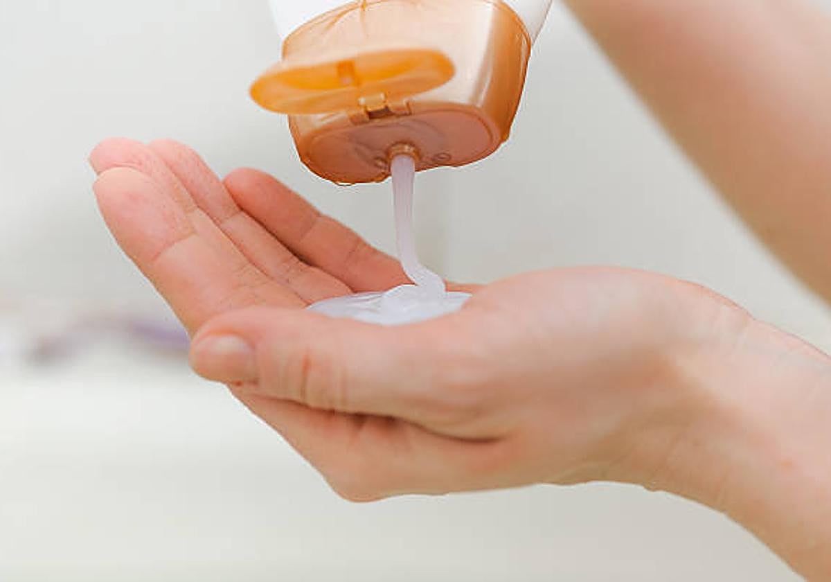 Sanidad ordena la retirada inmediata de este conocido champú de todos los supermercados por contener una sustancia que genera infertilidad