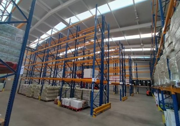 Las siete cadenas de supermercados donde las familias vulnerables podrán gastar las tarjetas monedero del Gobierno