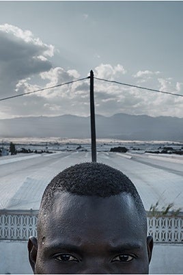 Níjar: entre el mar de plástico y el infierno de los asentamientos