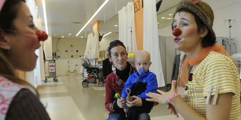 Payasos de hospital de toda España crean una federación para pedir su integración profesional