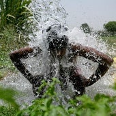 India bate su récord histórico de temperatura con 52,3 grados en Nueva Delhi