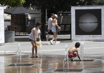 El Gobierno recomienda no publicar fotos de niños en redes sociales este verano