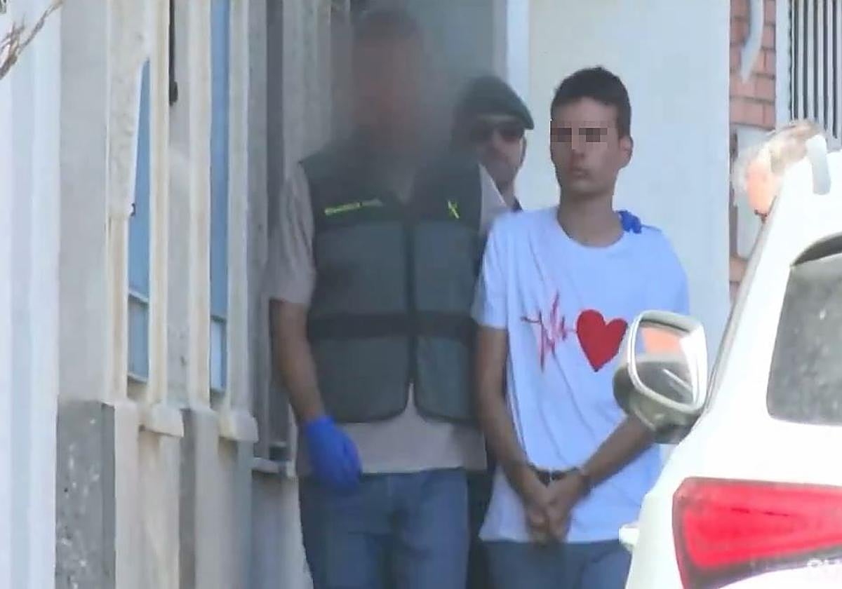 El asesino confeso de Mateo, en el momento de la detención