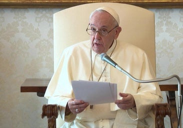 El Papa recuerda en una audiencia a los capuchinos vascos que «Franco había echado» y que conoció en Argentina