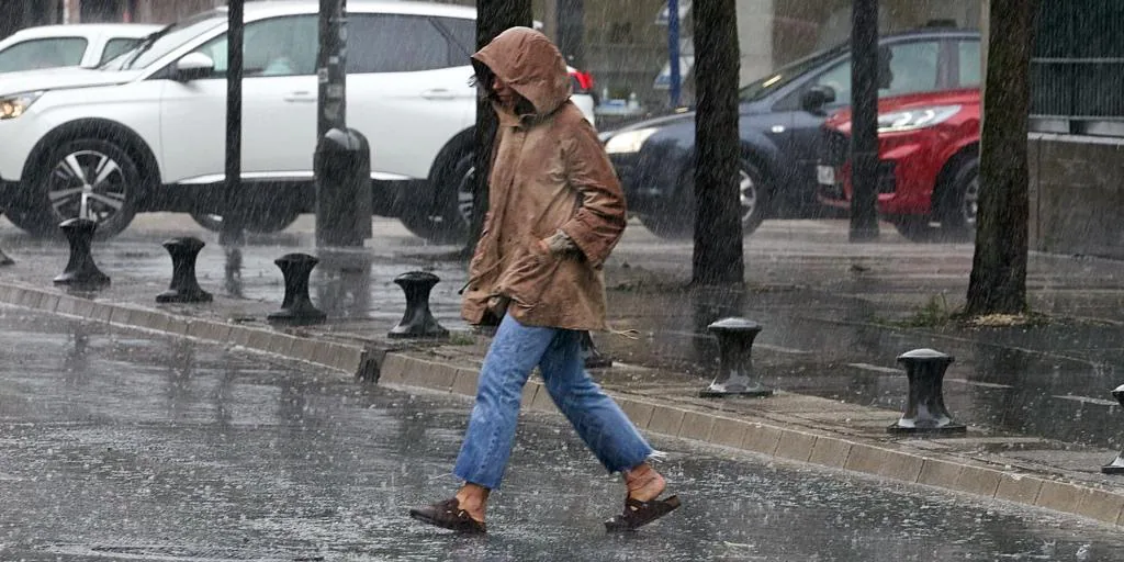 La Aemet avisa de la llegada de una potente DANA a España: granizo y posibles inundaciones en estas zonas