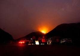 Más de 4.500 familias evacuadas por un incendio al sur de California