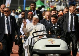 El Papa se despide de Papúa llamando a los jóvenes a colaborar para construir el país
