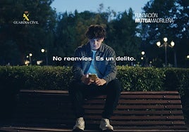 Sexting, sextorsión,  grooming...«pararlo está en tu mano, no reenvíes contenido sexual, es delito»
