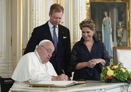 El Papa pide desde Luxemburgo «negociaciones honestas que permitan construir seguridad y paz para todos»