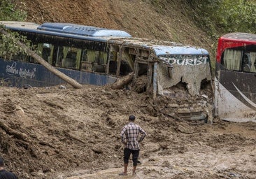 Al menos doscientos muertos en Nepal por unas catastróficas inundaciones tras unas lluvias de récord