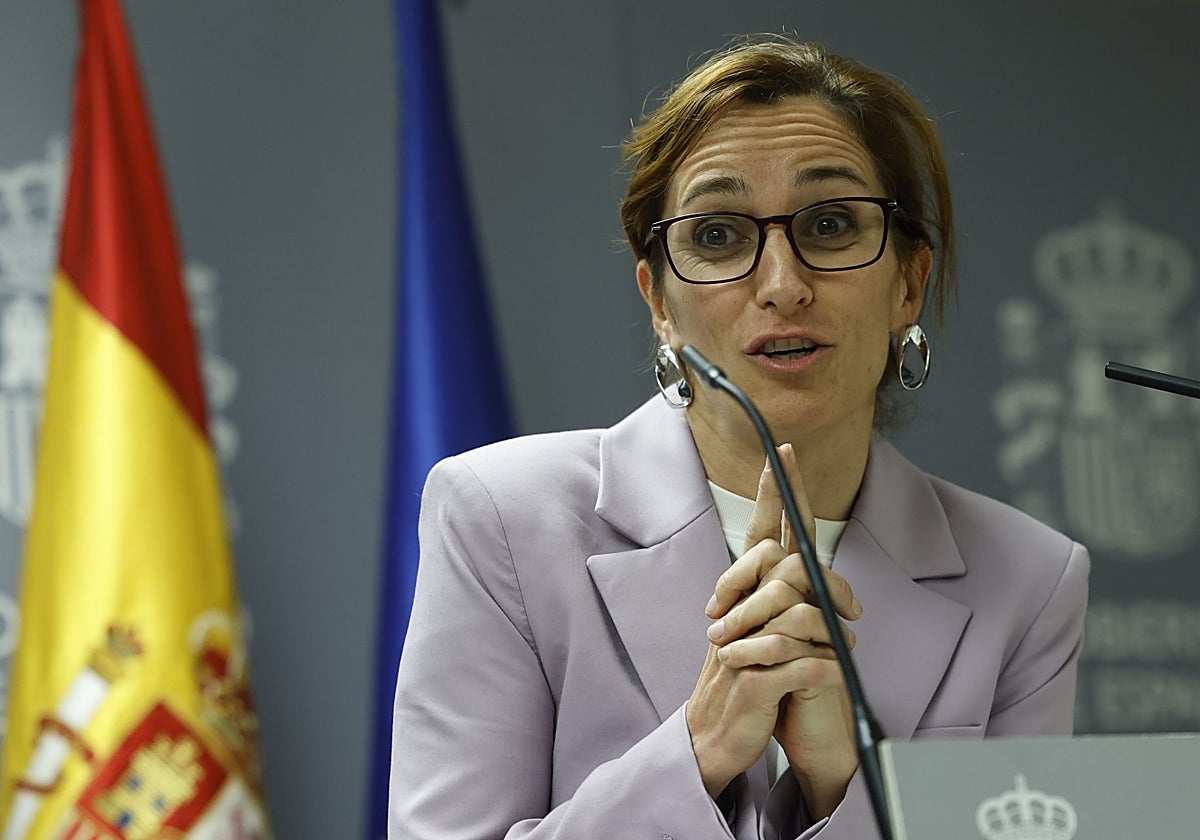 La ministra de Sanidad, Mónica García, este viernes