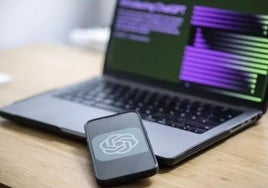 OpenAI reconoce que los cibercriminales usan ChatGPT para apoyar la creación de malware