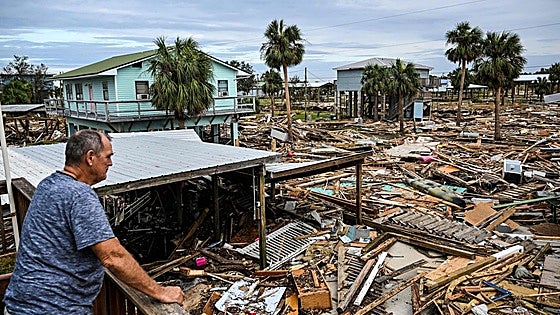 Casi 100 personas siguen desaparecidas en Carolina del Norte tras el huracán Helene