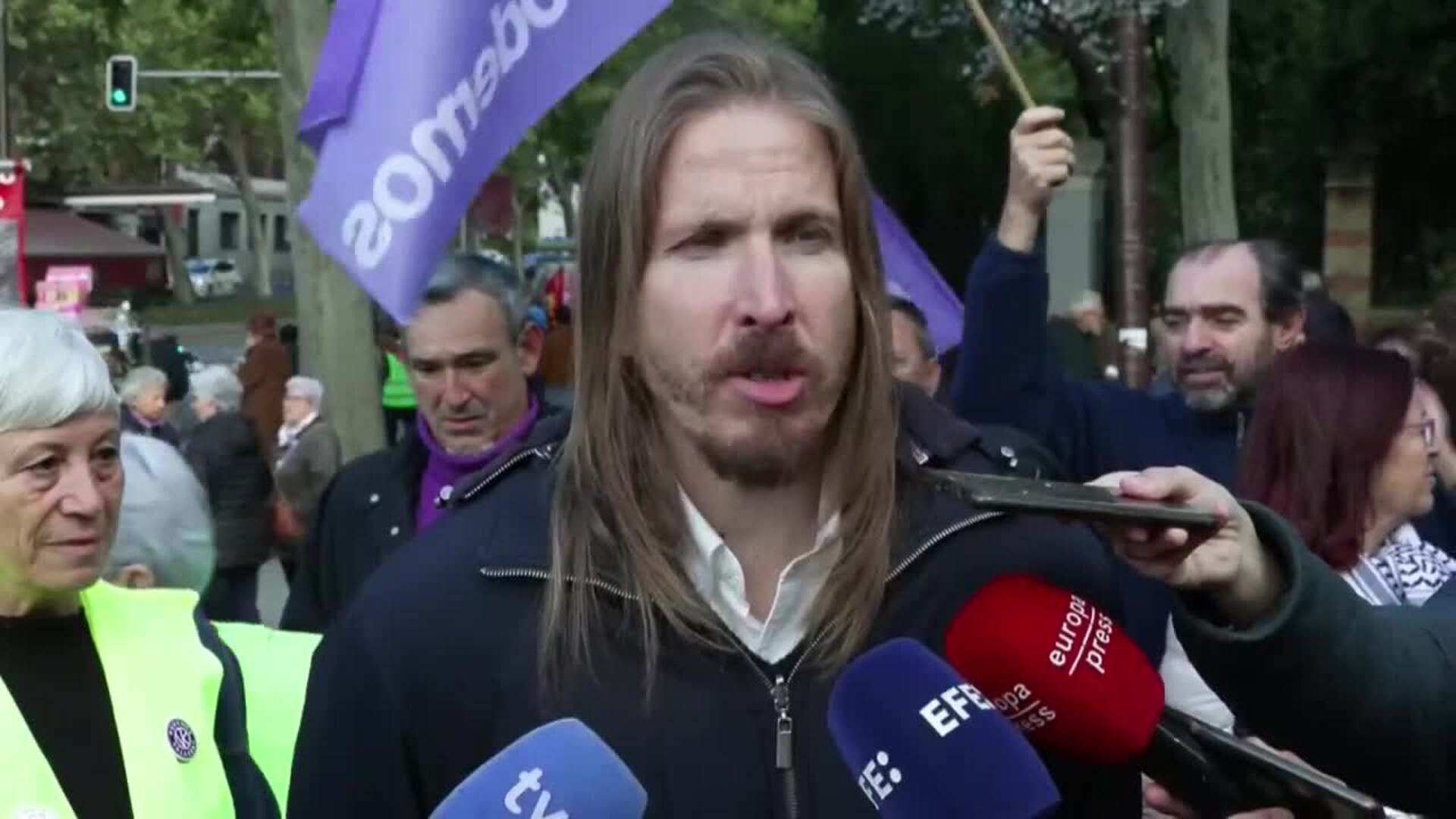 Pensionistas salen a la calle en Madrid contra la &quot;privatización&quot; del sistema