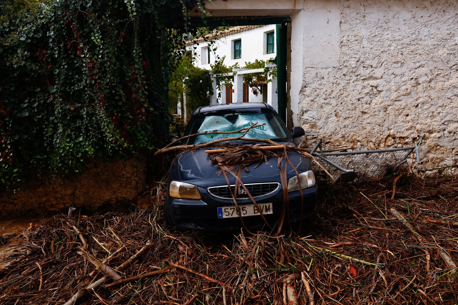 La mayoría de los vehículos de Letur han sido arrastrados por la riada